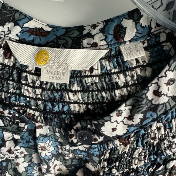 Boden blouse bundle, US size 4s - Picture 4 of 10